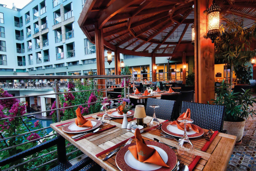 Ресторан «Far East» в отеле Limak Atlantis Deluxe Hotel & Resort (Limak Atlantis)