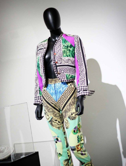 Фото: facebook.com/pg/Gianni.Versace.e.la.Magna.Grecia