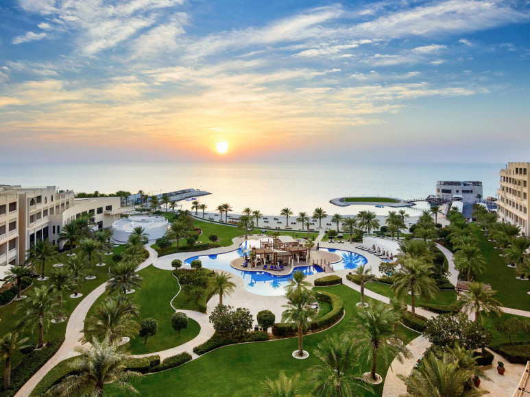 Отель Sofitel Bahrain Zallaq Thalassa Sea & Spa