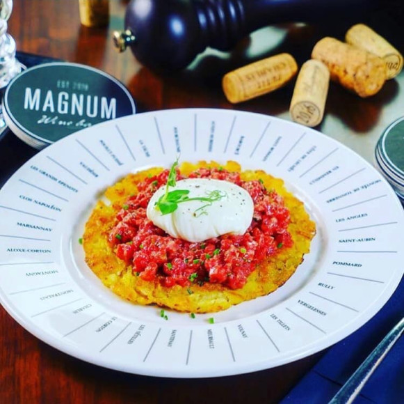 Фото: facebook.com/Magnumwinebar