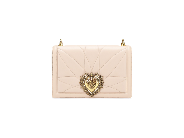 Dolce & Gabbana Devotion, 126 000 руб. (Третьяковский проезд, ЦУМ)