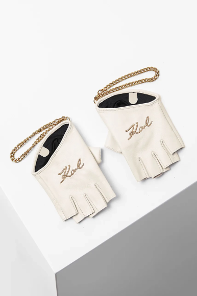 Перчатки Karl Lagerfeld, 11 090 руб. («Сткоманн»)