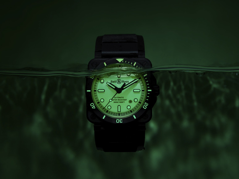 Часы BR03-92 Diver Full Lum, Bell & Ross