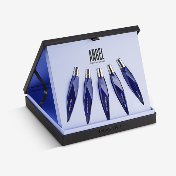 Лимитированный набор Angel Collection d’Etoiles, 5x10 мл, Mugler. Набор представлен эксклюзивно в парфюмерном супермаркете «Золотое Яблоко». Цена: 9500 руб.