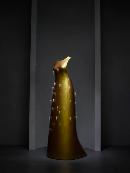 Хуссейн Чалаян, платье «Кайкаку», осень-зима 2011-2012