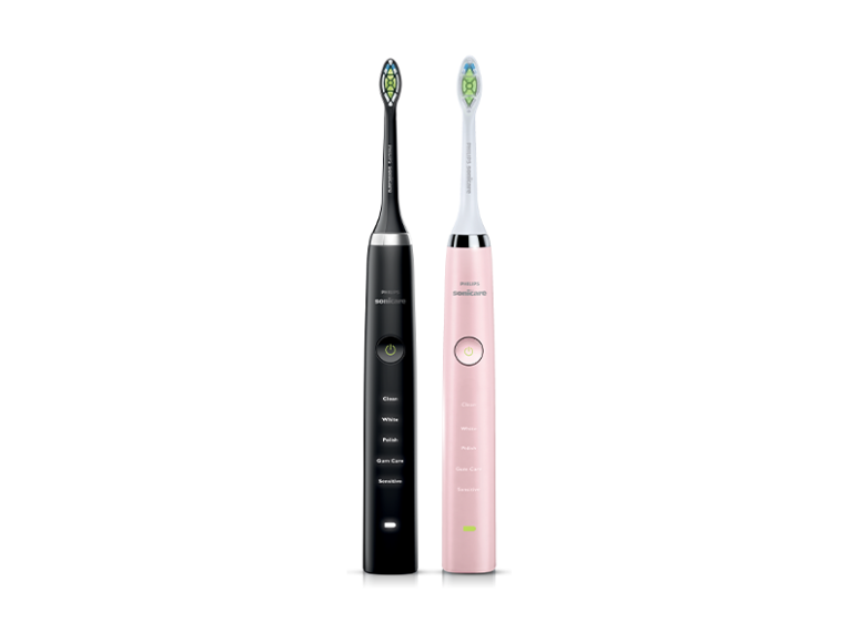 Набор электрических зубных щеток DiamondClean, Philips, 12 990 руб. (shop.philips.ru)