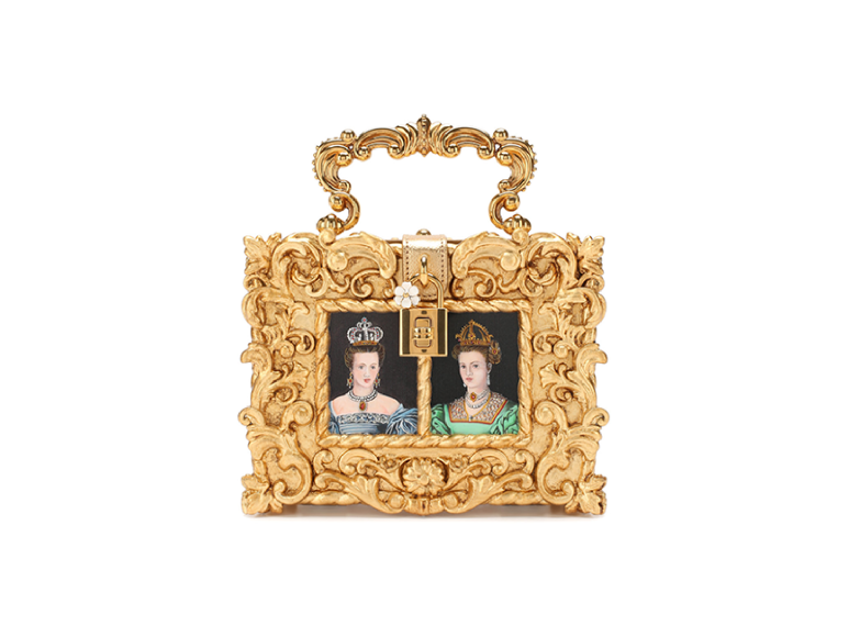 Сумка Dolce & Gabbana, 468 000 руб. (ЦУМ)
