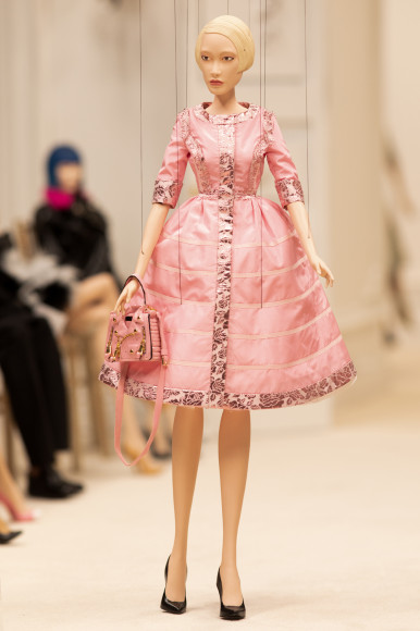 Moschino, весна-лето 2021