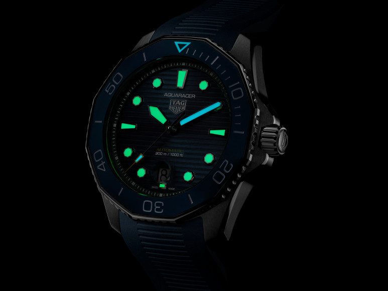 Часы Aquaracer Professional 300 Night Diver, TAG Heuer