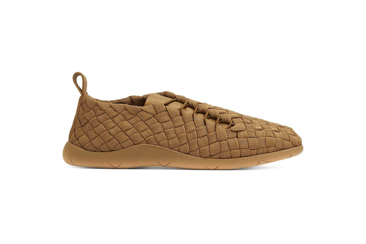 Кроссовки Bottega Veneta, 75 850 (Третьяковский проезд)