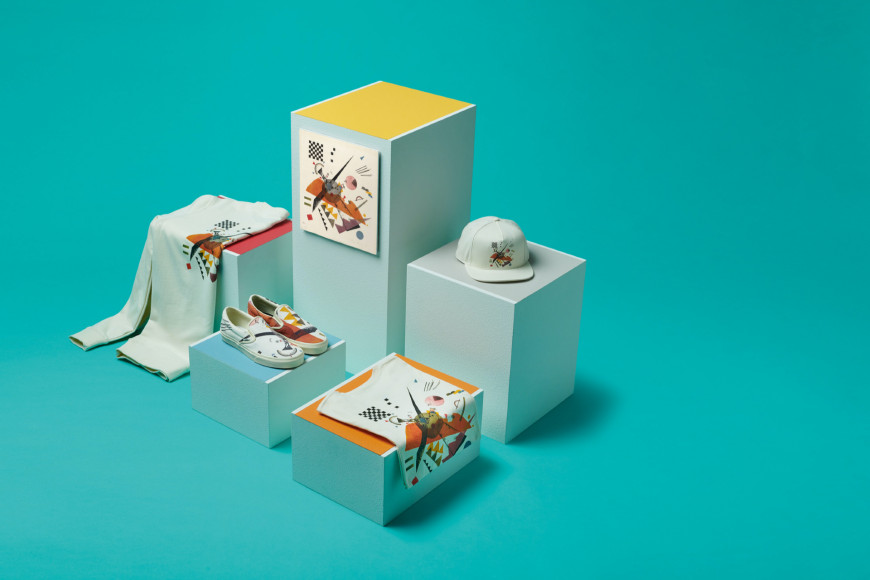 Вещи из совместной коллекции Vans X MoMA по мотивам работы Василия Кандинского «Оранжевое»
