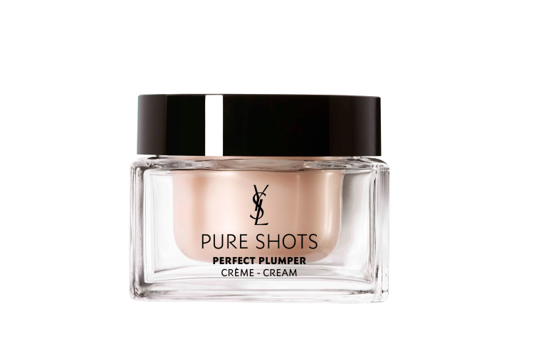 Питательный крем для лица Perfect Plumper Nutri-Cream, Pure Shots, Yves Saint Lauren Beauty, 7167 руб. (yslbeauty.com.ru)
 