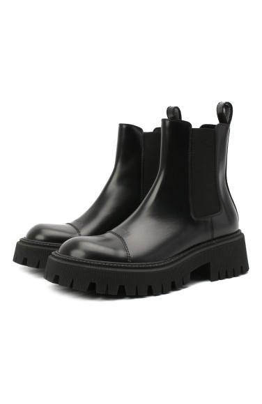 Высокие ботинки Balenciaga, 71 950 руб.