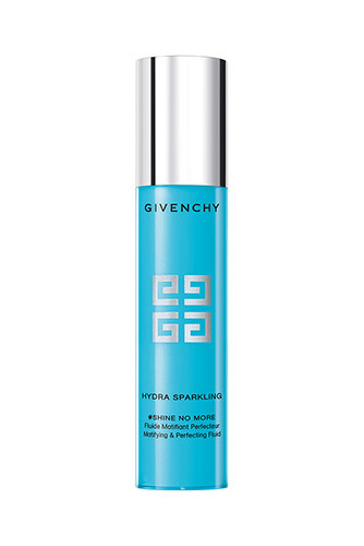 Увлажняющий флюид для лица #Shine No More, Hydra Sparkling, Givenchy отлично матирует кожу, чтобы от вспышек фотокамер вы не сияли как новый самовар.