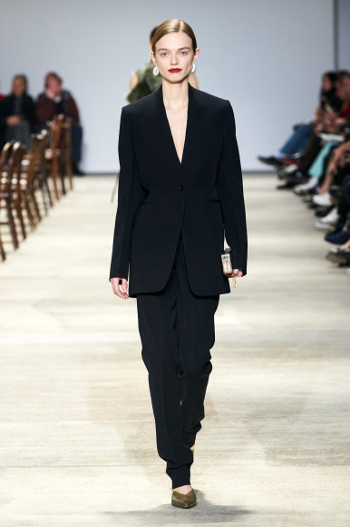 Показ Jil Sander осень-зима 2020/2021