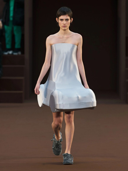 Loewe, осень-зима 2022/23