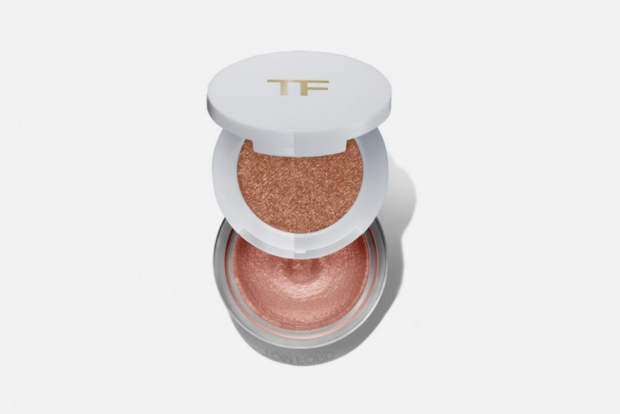 Тени для век Cream and Powder Eye Color, оттенок 03 golden peach, Tom Ford, 6070 руб. («Золотое Яблоко»)