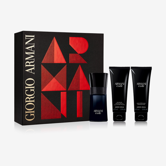 Новогодний парфюмерный набор Armani Code, Giorgio Armani Beauty. Цена: 5270 руб. Эксклюзивно на armanibeauty.com.ru