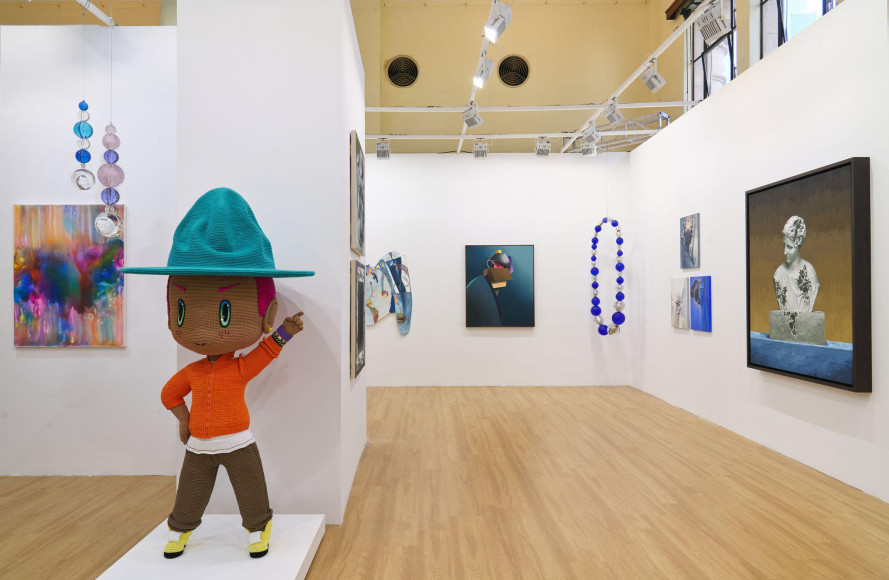 Галерея Perrotin Gallery на Шанхайской ярмарке современного искусства ART021, 2022