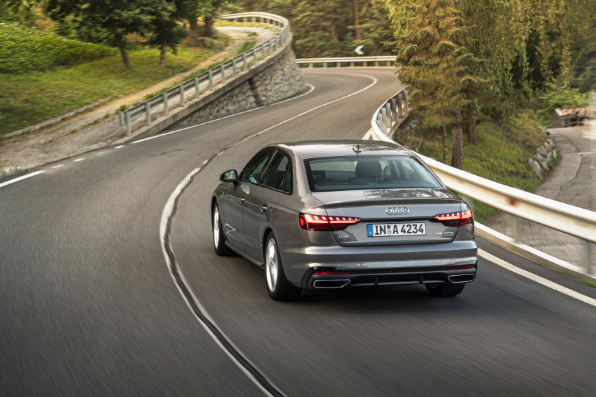 Audi A4 Sedan