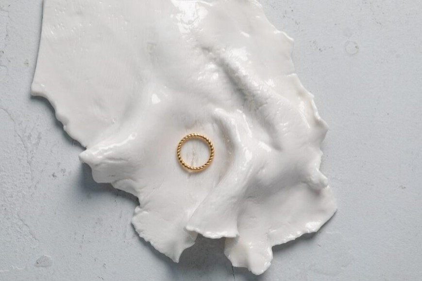 Кольцо «Бесконечность», золото, Aura.916, 136 000 руб.