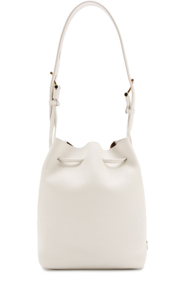 Valentino (Кутузовский проспект, 31) 122 000 руб.