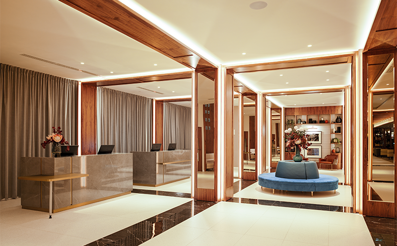 Отель Sheraton Grand Warsaw