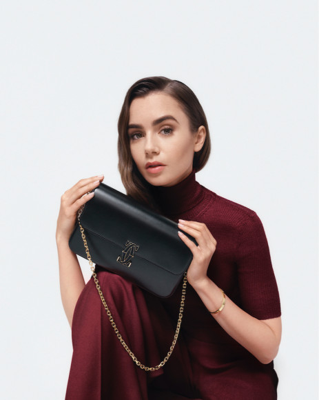Лили Коллинз в рекламной кампании Double C de Cartier