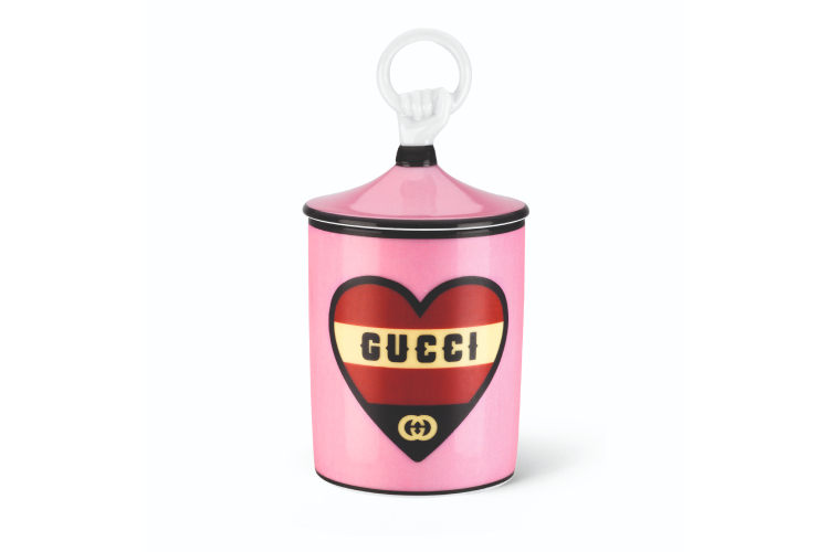Свеча Gucci Décor, 20 700 руб. (BoscoCasa)
