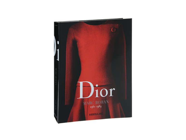 Книга «Dior by Marc Bohan», Assouline​, 14 233 руб. (ozon.ru)