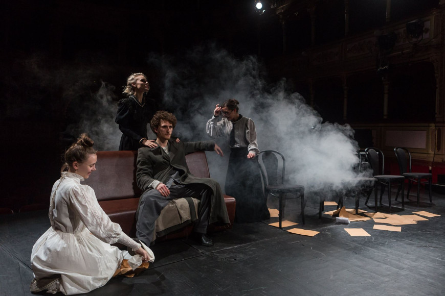 Фото: meyerhold.ru