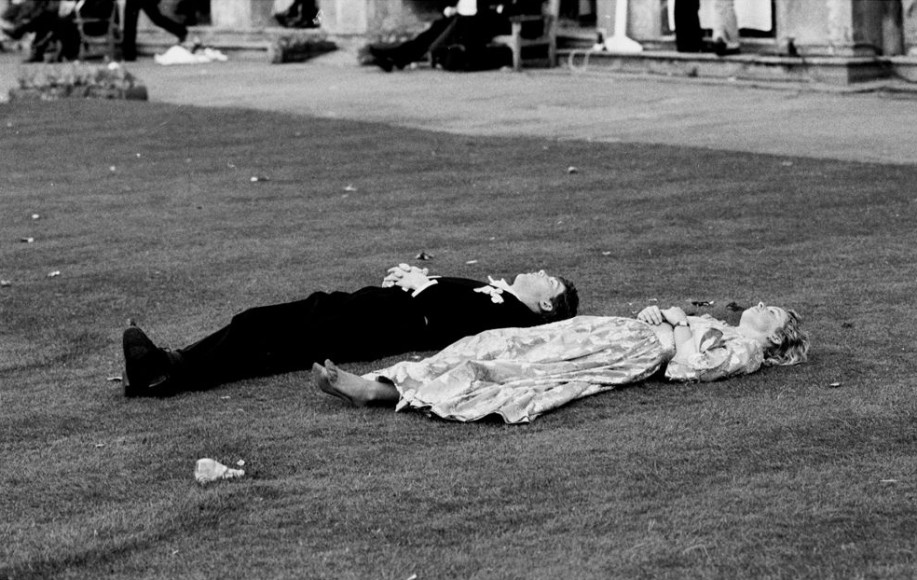 Выставка «Here We Are»
Dafydd Jones. Magdalen Commemoration Ball, Oxford, 1988
