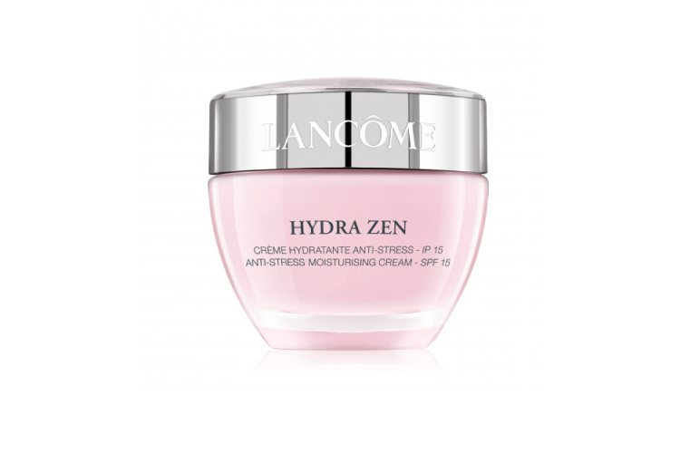 Мгновенно успокаивающий крем Hydra Zen SPF 15, Lancôme успокаивает кожу и поддерживает увлажнение в течение 24 часов. Формула включает микрокапсулы Lipidure, гиалуроновую кислоту и церамиды