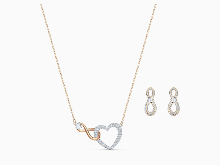 Комплект Infinity Heart, Swarowski, 11 900 руб. (Swarowski)