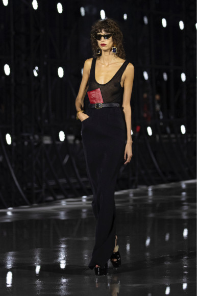 Saint Laurent, весна-лето 2022