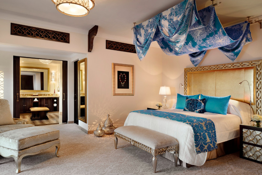 Спальня в сьюте Prince, отель Arabian Court, One&Only Royal Mirage (Дубай)