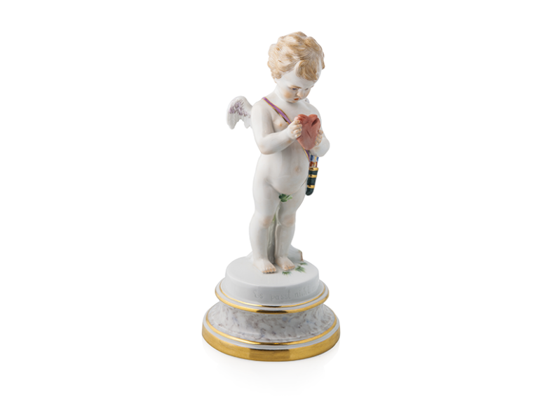 Фигурка «Купидон с разбитым сердцем» (Генрих Швабе, 1877–1880), Meissen, 311 798 руб. («Дом фарфора»)