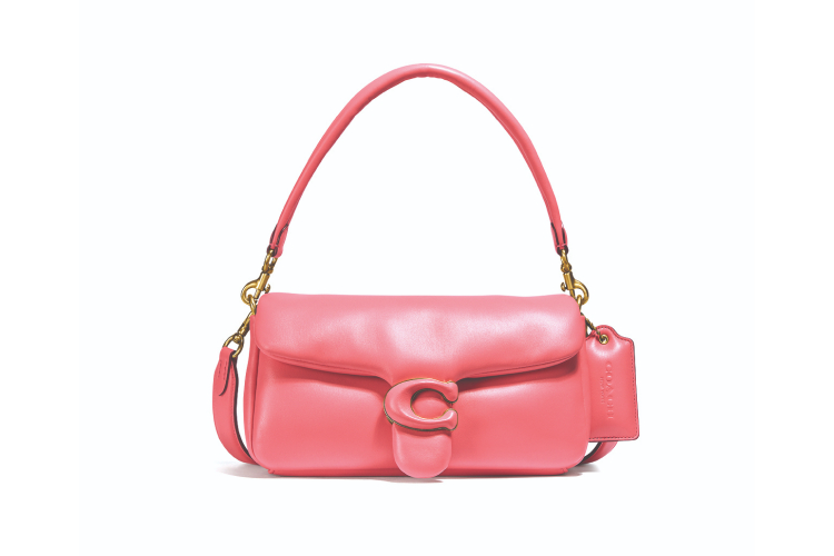 Coach Pillow Tabby, 54 400 руб. (Coach)