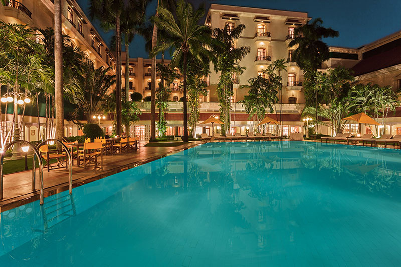 Отель Oberoi Grand Kolkata