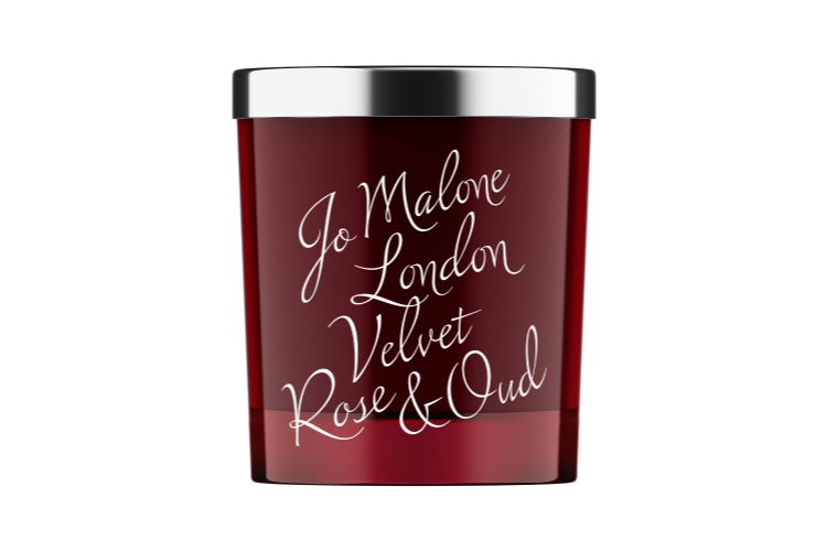 Свеча Velvet, Rose & Oud, Jo Malone London с нотами розы и уда, цена по запросу (Jo Malone London)