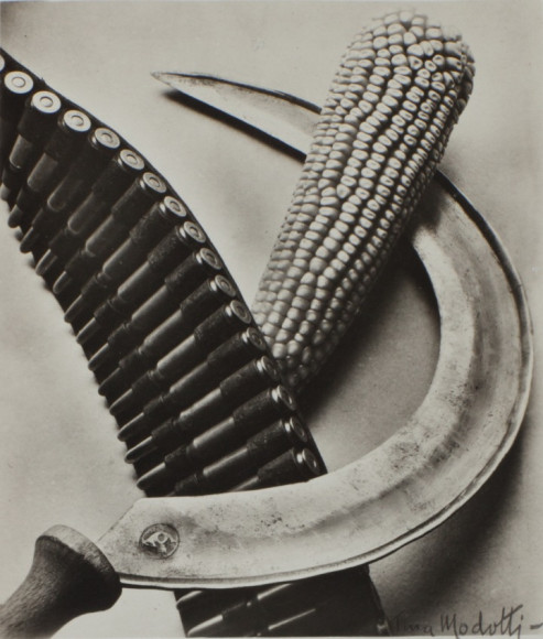 Тина Модотти. «Corn and Sickle», 1927 (Коллекция сэра Элтона Джона)