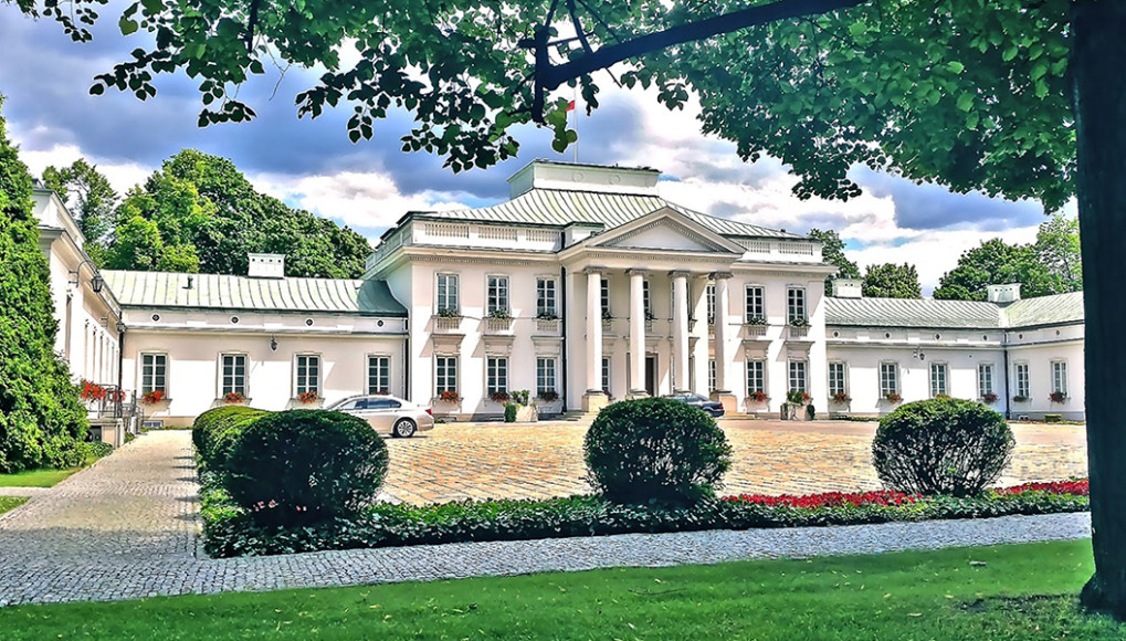 Бельведерский дворец