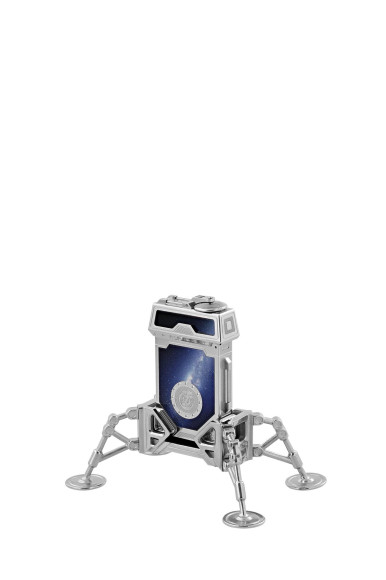 Набор Space Odyssey (зажигалка на подставке и пепельница), Limited Edition, S.T. Dupont, 605 000 руб. (Mercury)