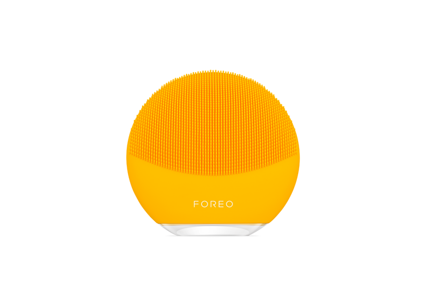 Электрическая очищающая щеточка для лица для всех типов кожи, LUNA mini 3, FOREO, 11 699 руб. («Л'Этуаль»)