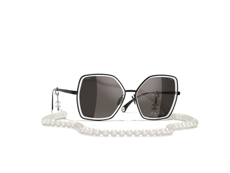 Солнцезащитные очки Chanel, цена по запросу (Chanel)