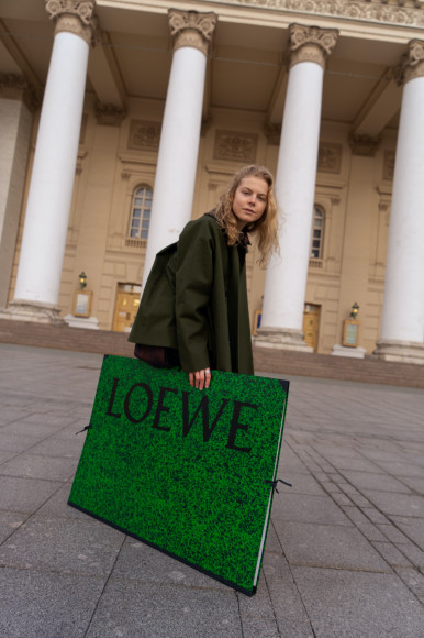 Съемка ЦУМа, посвященная проекту Loewe Show-on-the-Wall