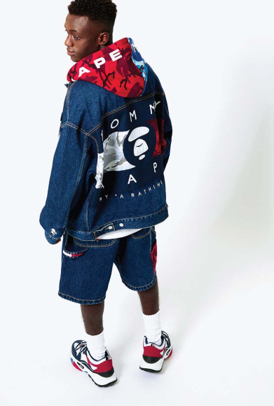 Коллаборация Tommy Jeans X AAPE by A Bathing Ape