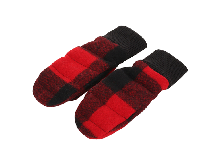 Варежки Woolrich, 12 070 руб. (woolrich.eu)