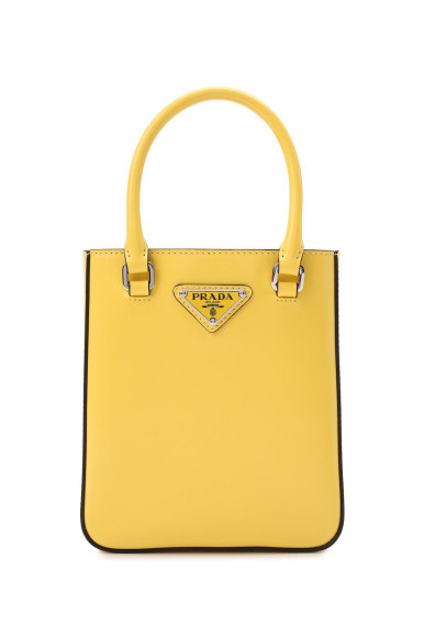 Сумка Prada, 205 000 руб. (ЦУМ)