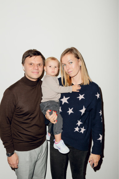 Александр Сысоев с женой Лидией и дочерью Софией
